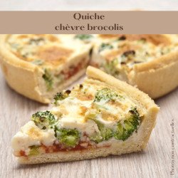 Quiche chèvre brocolis et son bol de salade