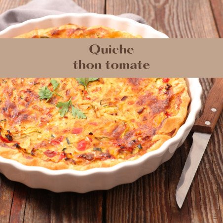 Quiche thon tomate et son bol de salade