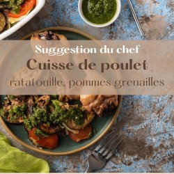 Cuisse de poulet, sauce charcutière (sans porc), pommes grenaille et ratatouille