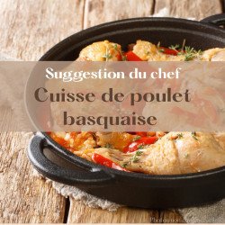 Cuisse de poulet basquaise au piment d'Espelette blé en persillade romanesco